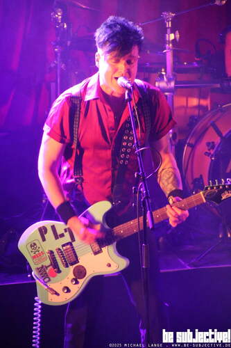 20251208 TheVirginmarys 25 bs MichaelLange