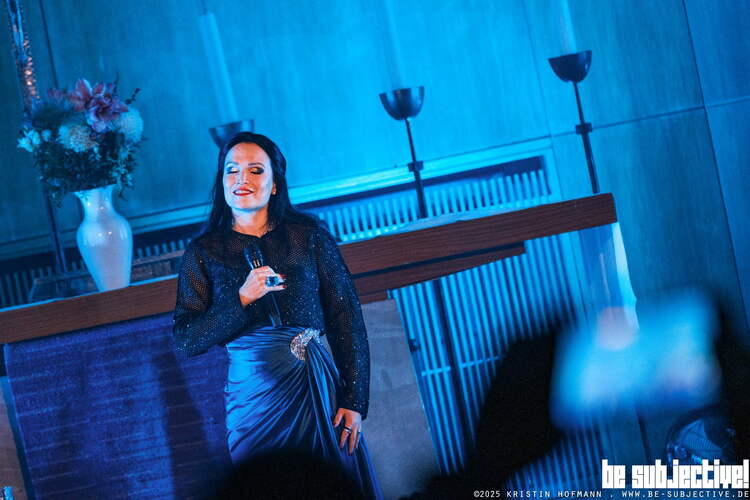 20251212 TarjaTurunen 0036 bs KristinHofmann