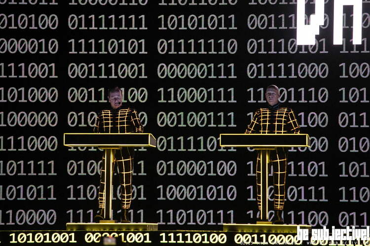 20251213 Kraftwerk bs TheaDrexhage 27109