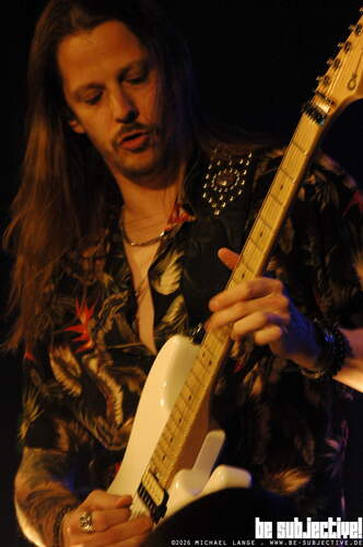 20260324 Kingzebra 03 bs MichaelLange