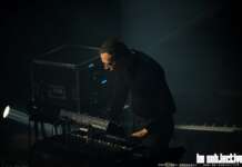 Review: Der Tastenspieler über dem Nebelmeer – Martin Kohlstedt (14.11.2025, Oldenburg)