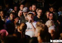 Review: Wenn Musik plötzlich mehr ist – Marlo Grosshardt im Felsenkeller (09.09.26, Leipzig)